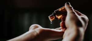 Olio di Jwara usato per massaggi indiani scopri quali sono gli olii più efficaci per un massaggio indiano di Jwara