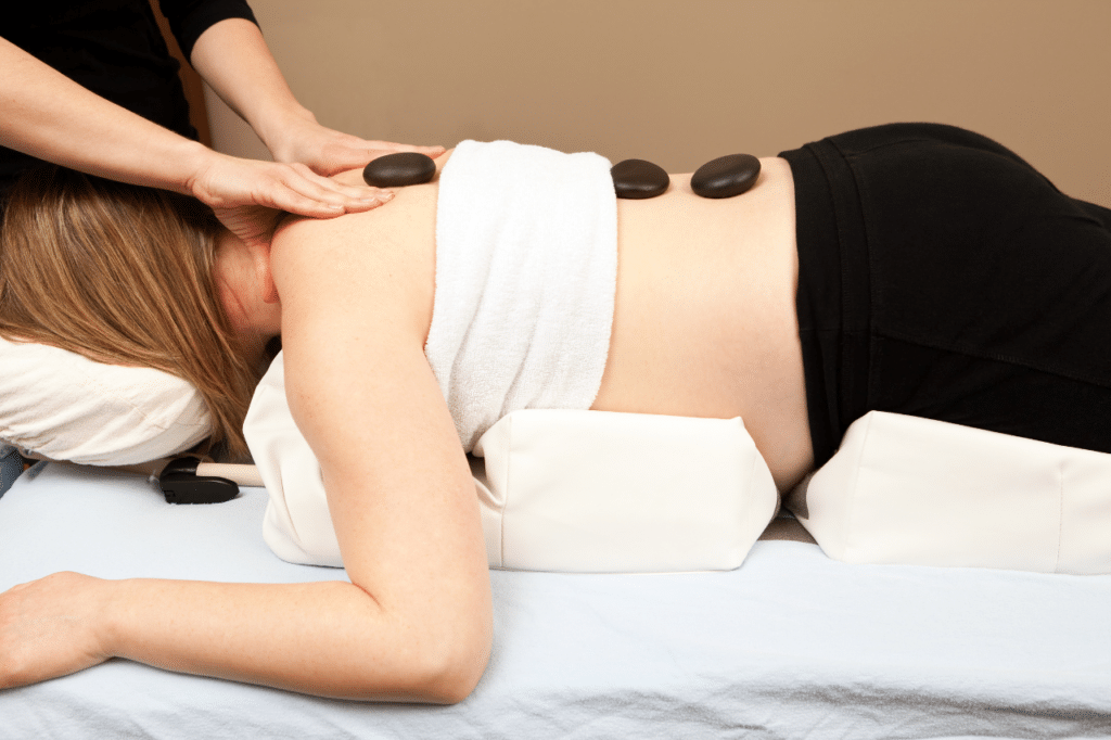 massaggio pietre calde prenatale