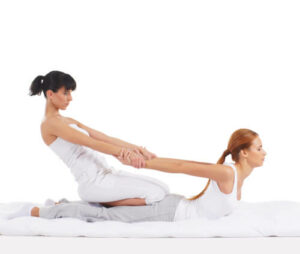Massaggio thai scopri la differenza tra il massaggio thai e il massaggio yoga thai